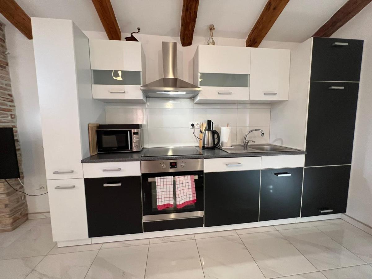 Apartman Lorena Lakmartin Zewnętrze zdjęcie